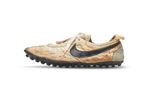 Nike Waffle Racing Flat Moon Shoe